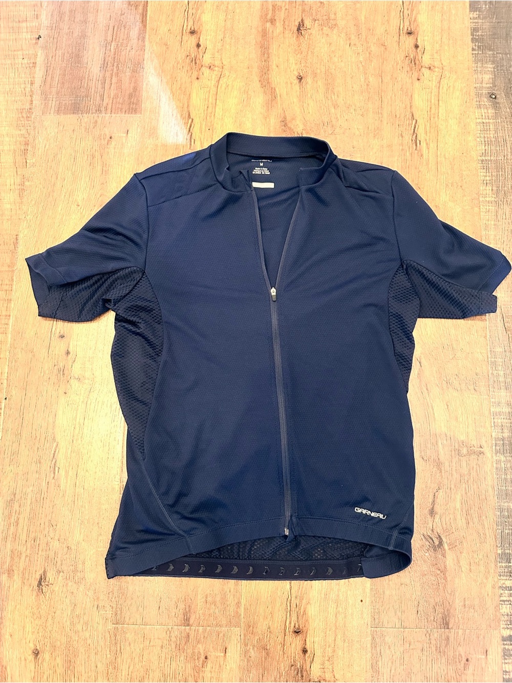 Garneau cycle jersy zip up back pocket size M Navy